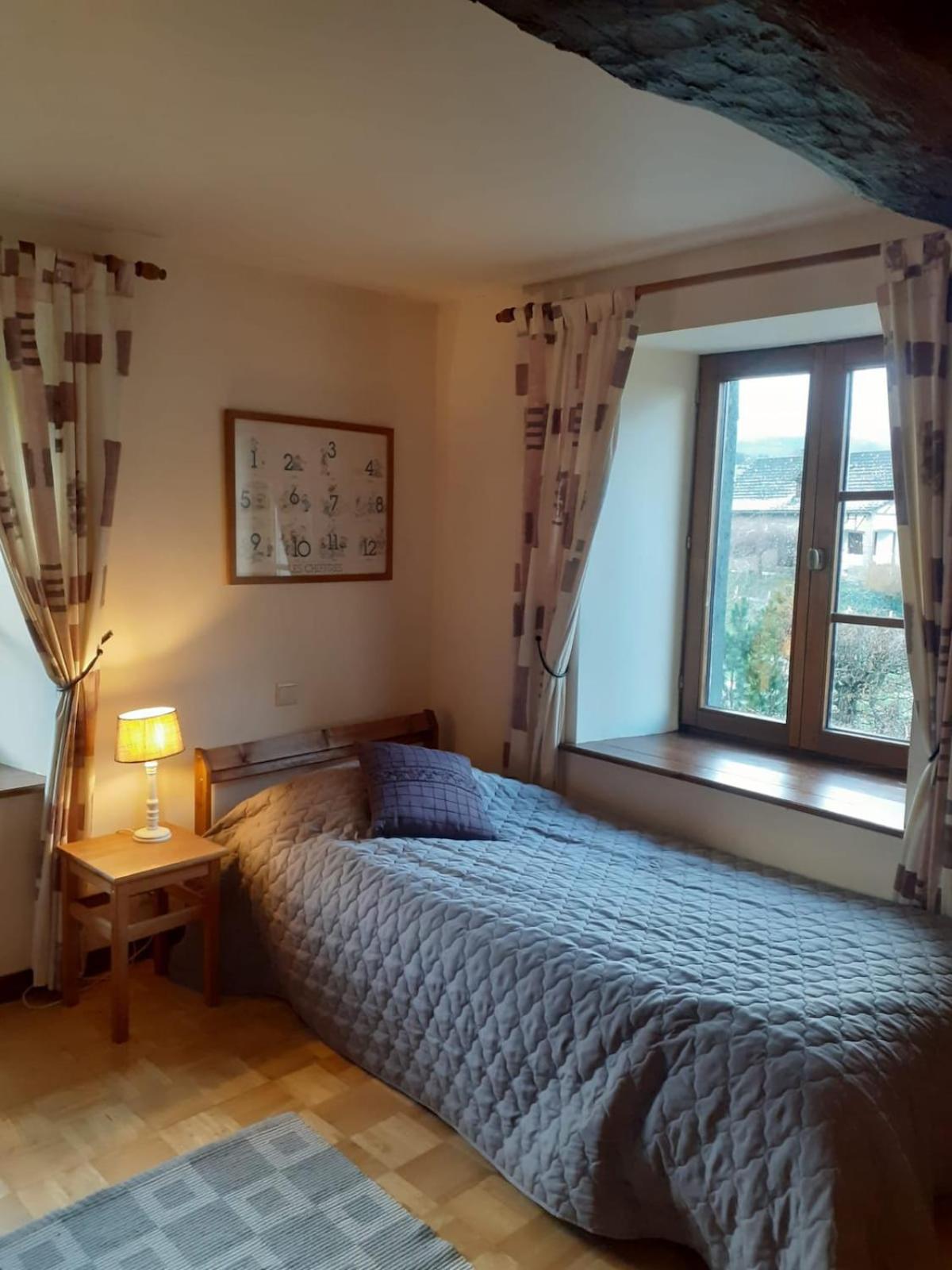 Al Betchou Pire Villa Stoumont Exterior photo